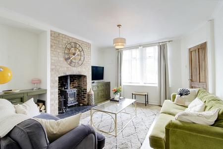 2 bedroom Semi-detached house for sale in Thetford Avenue, Baston, PE6
