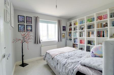 3 bedroom Semi-detached house for sale in St. Vincent Close, Crowland, PE6