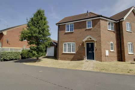 St. Vincent Close, Crowland, PE6