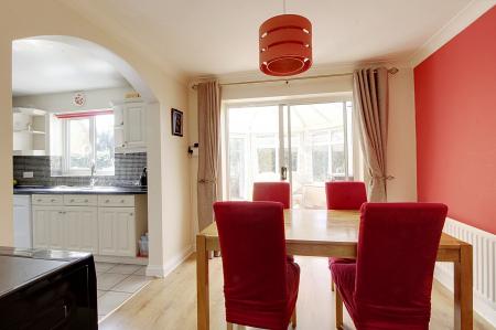 4 bedroom Detached house for sale in Deene Close, Market Deeping, PE6