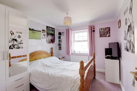 4 bedroom Detached house for sale in Deene Close, Market Deeping, PE6