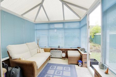 2 bedroom Semi-detached house for sale in Lady Margarets Avenue, Deeping St. James, PE6