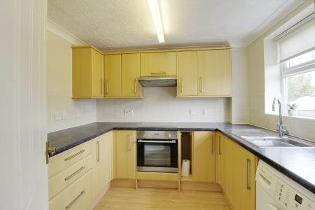 2 bedroom Semi-detached house for sale in Lady Margarets Avenue, Deeping St. James, PE6