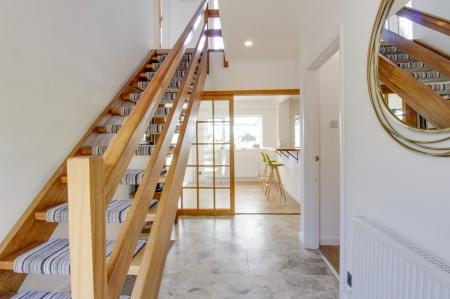 4 bedroom Detached house for sale in Meadow Road, Peakirk, PE6