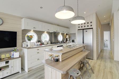 3 bedroom Lodge for sale in Langtoft Lakes, Spion Kop Lane, PE6