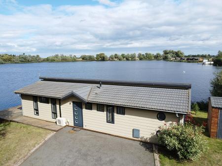 3 bedroom Lodge for sale in Langtoft Lakes, Spion Kop Lane, PE6