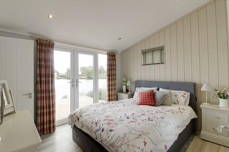 3 bedroom Lodge for sale in Langtoft Lakes, Spion Kop Lane, PE6