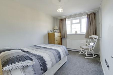 4 bedroom Detached house for sale in Beech Close, Market Deeping, PE6