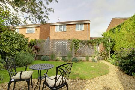4 bedroom Link detached house for sale in Swift Close, Deeping St. James, PE6