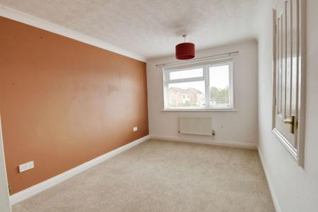 3 bedroom Terraced House to let in Wheatfield, Langtoft, PE6