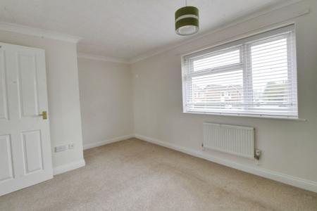 3 bedroom Terraced House to let in Wheatfield, Langtoft, PE6