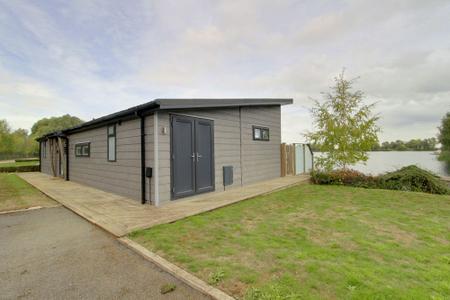2 bedroom Lodge for sale in Spion Kop Farm, Langtoft Lakes, PE6