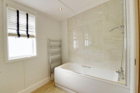 2 bedroom Lodge for sale in Spion Kop Farm, Langtoft Lakes, PE6