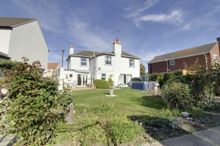 3 bedroom Detached house for sale in Church Street, Deeping St. James, PE6