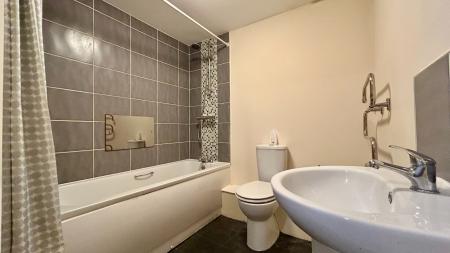 2 bedroom Apartment for sale in Incredible Price at The George Hotel, Melton, LE13 0TR