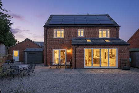 4 bedroom Detached house for sale in Executive Family Home on Kennelmore Road, Melton, LE13 0RT