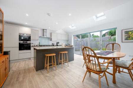 4 bedroom Detached house for sale in Executive Family Home on Kennelmore Road, Melton, LE13 0RT