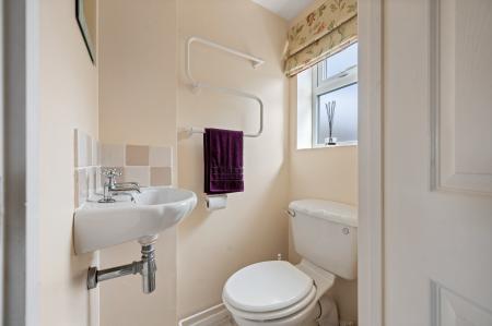 3 bedroom Semi-detached house for sale in South-West Facing Garden on Klondyke Way, Asfordby, LE14 3TW