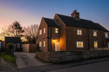 3 bedroom Cottage for sale in Stunning Kitchen Diner in Eastwell, Main Street, LE14 4EH