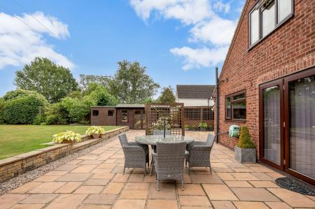 4 bedroom Detached house for sale in Exceptional Family Living At Ashview ,Kirby Bellars,LE14 2EA
