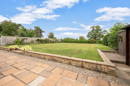 4 bedroom Detached house for sale in Exceptional Family Living At Ashview ,Kirby Bellars,LE14 2EA