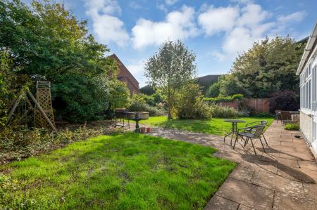 4 bedroom Detached house for sale in Ferndale House, Main Street, Asfordby, LE14 3RZ