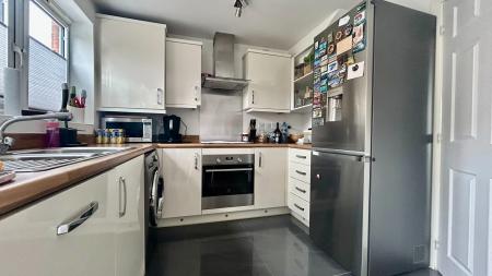 3 bedroom Semi-detached house for sale in NO ONWARD CHAIN at Performance Way, Melton, LE13 1FA