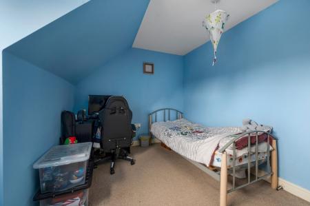 4 bedroom Town house for sale in Versatile Family Home on Rossiter Close, Melton, LE13 0NZ