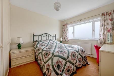 5 bedroom Detached house for sale in Spacious Village Home on The Close, Burton Lazars, LE14 2UX