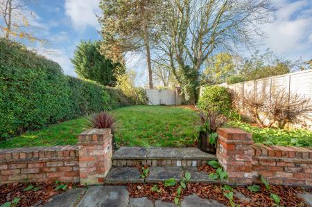 4 bedroom Detached house for sale in The Wonderful White Cottage in Old Dalby, LE14 3LA