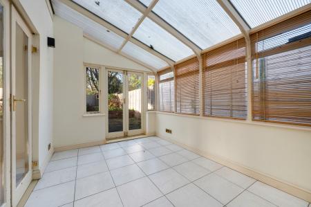 4 bedroom Detached house for sale in The Wonderful White Cottage in Old Dalby, LE14 3LA