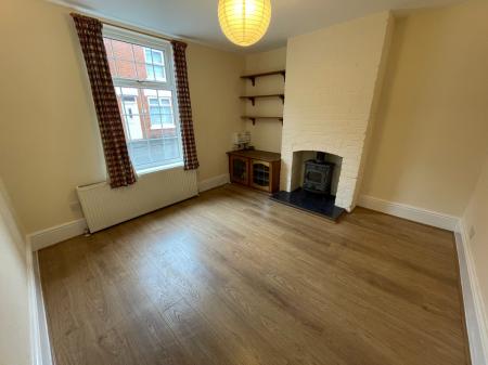 3 bedroom Semi-detached house to let in George Street, Melton Mowbray, LE13