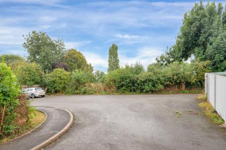 1 bedroom House to let in Kestrel Road, Melton Mowbray