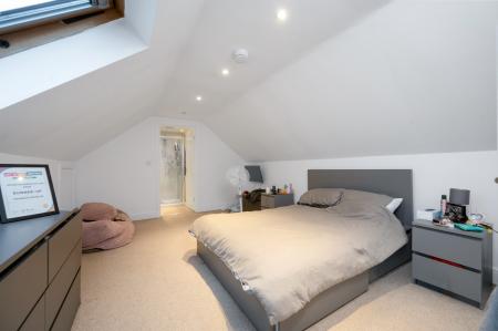 3 bedroom Bungalow for sale in South Facing Garden on Gartree Court, Melton, LE13 0RF