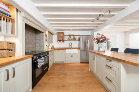 6 bedroom Barn Conversion for sale in Welcome To Harvest Home, Waltham On The Wolds, LE14 4AJ