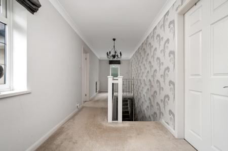 4 bedroom Detached house for sale in The Idyllic Kendon House, Waltham On The Wolds, LE14 4AJ