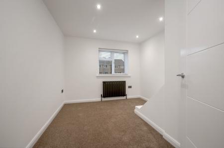 4 bedroom Detached house for sale in Stunning Refurbed Family Home on Waltham Rise, LE13 1EJ