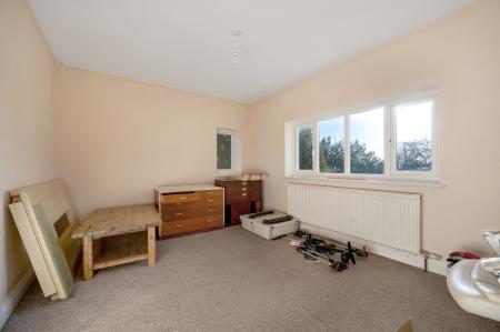 4 bedroom Detached house for sale in Huge Potential at Kirby Lane House, Burton Road, LE13 1DN