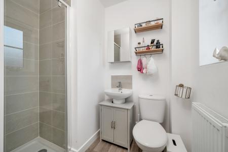 3 bedroom Detached house for sale in Nearly New Home at Beeby Drive, Waltham on The Wolds, LE14 4