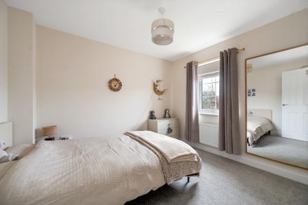 3 bedroom Semi-detached house for sale in Appealing Home on Alderman Road. Melton Mowbray, LE13 0UW