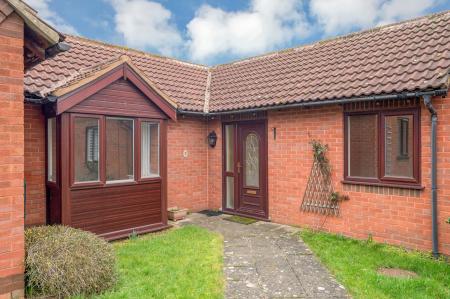 2 bedroom Bungalow for sale in Peaceful Living At Eaton Court, Eaton, NG32 1SP