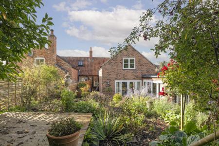 Modernised Stone Built Cottage in Holwell, LE14 4SZ