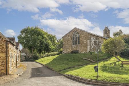 2 bedroom Cottage for sale in Modernised Stone Built Cottage in Holwell, LE14 4SZ