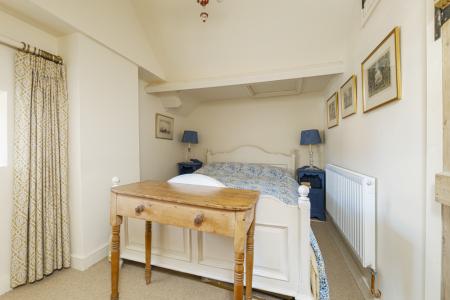 2 bedroom Cottage for sale in Modernised Stone Built Cottage in Holwell, LE14 4SZ