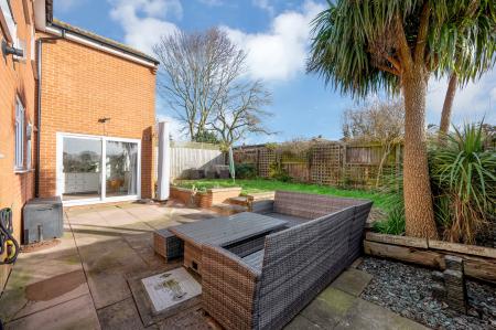 4 bedroom Detached house for sale in High Desired Location on Keats Close, Melton, LE13 1NZ