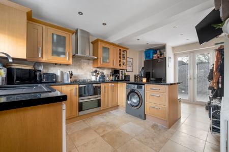 2 bedroom Semi-detached house for sale in Elegant Home on Earls Road, Old Dalby, LE14 3LQ