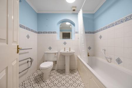 2 bedroom Flat to let in Dalby Road, Melton Mowbray