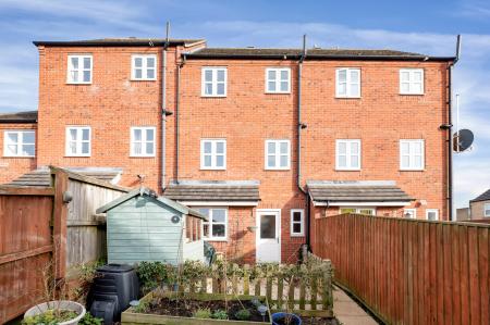 3 bedroom Town house for sale in Three Bed Three Bath at Rossiter Close, Melton, LE13 0NZ