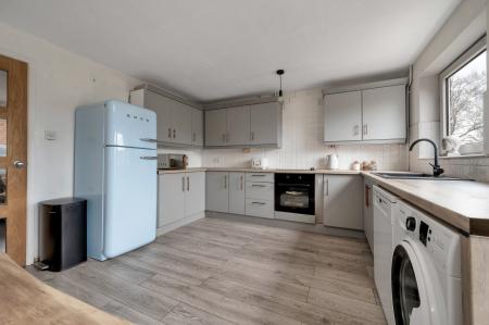 3 bedroom Semi-detached house for sale in Cul-De-Sac Location at Woodcock Avenue, Melton, LE13 0BD