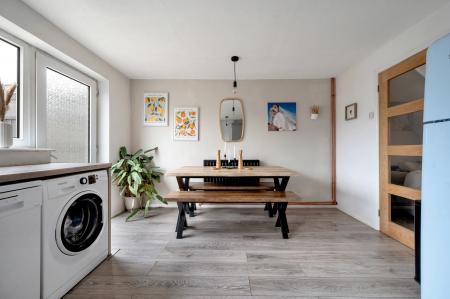 3 bedroom Semi-detached house for sale in Cul-De-Sac Location at Woodcock Avenue, Melton, LE13 0BD